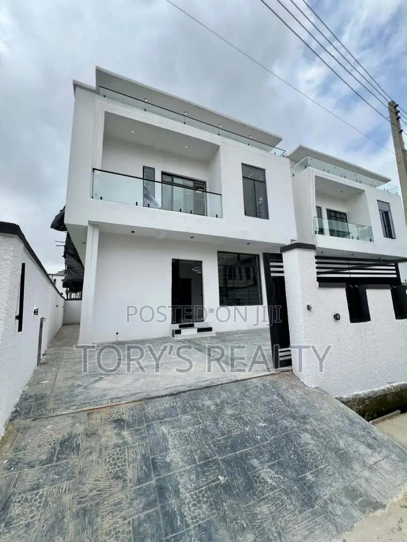 4bdrm Duplex in Sangotedo for sale