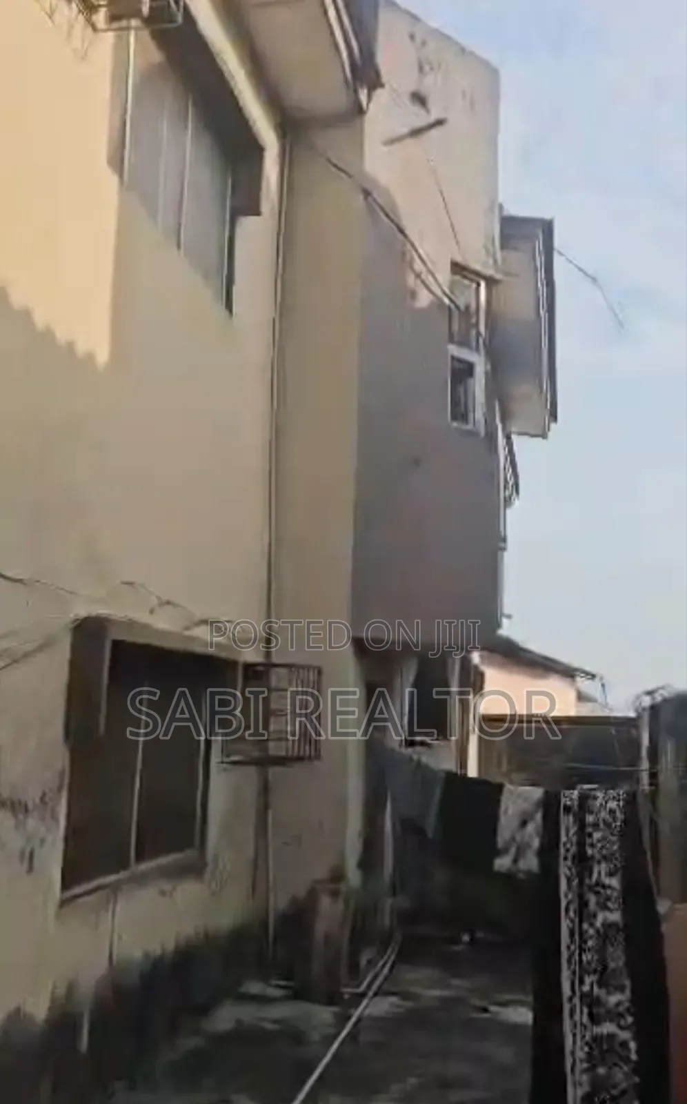 Furnished 3bdrm Block of Flats in Berger for sale