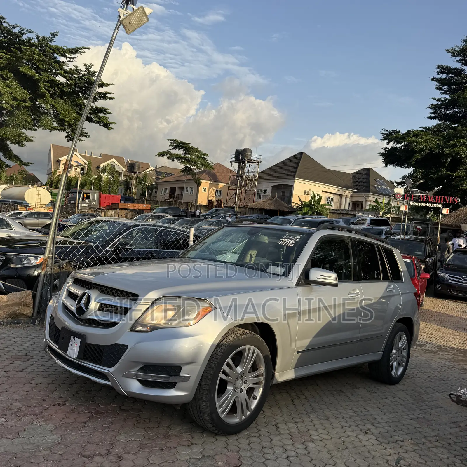 Mercedes-Benz GLK-Class 350 2014 Silver