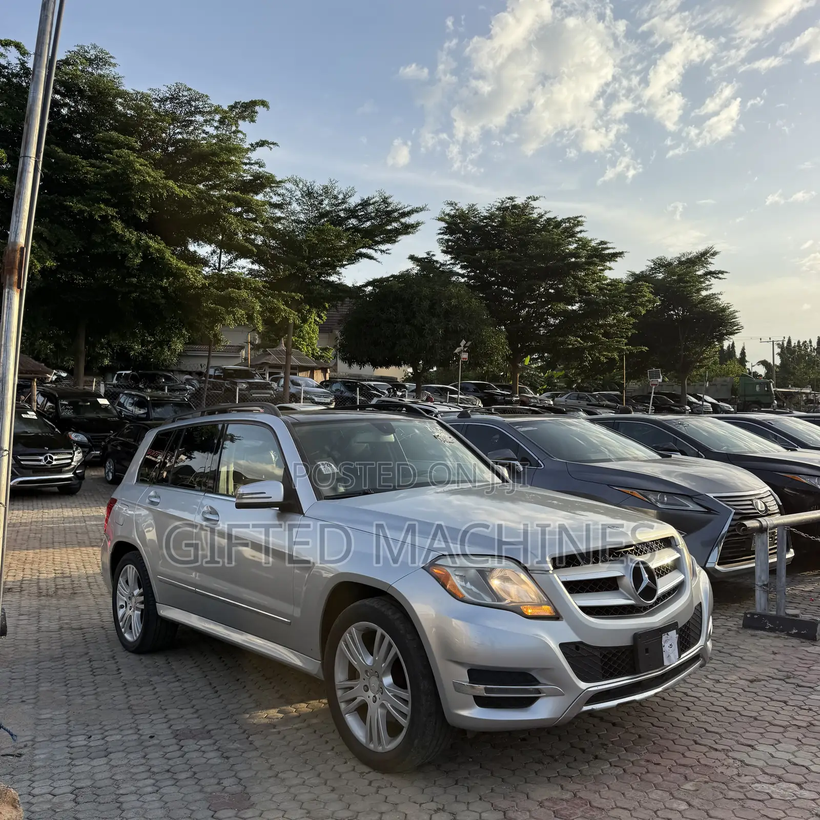 Mercedes-Benz GLK-Class 350 2014 Silver