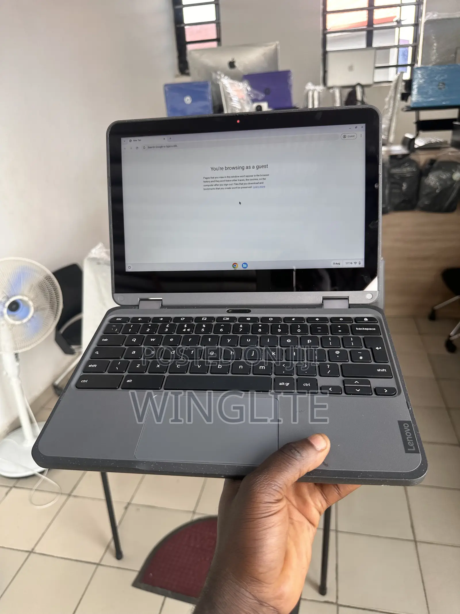 Laptop Lenovo 300e 4GB Intel Celeron eMMC 32GB