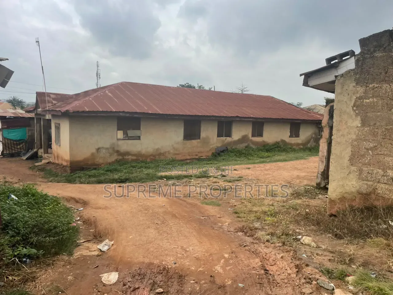 3 and Half Plots of Commercial or Residential Mix-Used LAND in Akobo