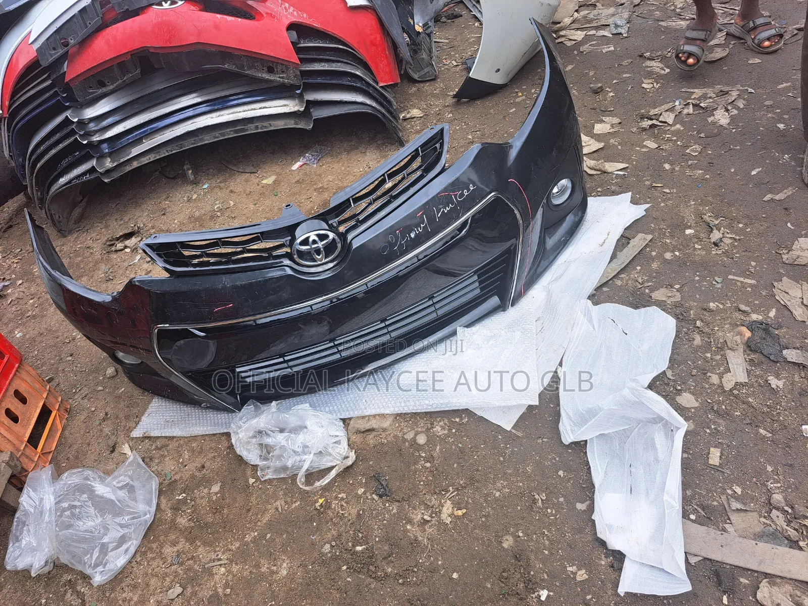 Complete Bumper Corolla 2015