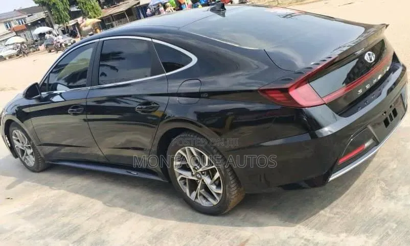 Hyundai Sonata Limited 2021 Black