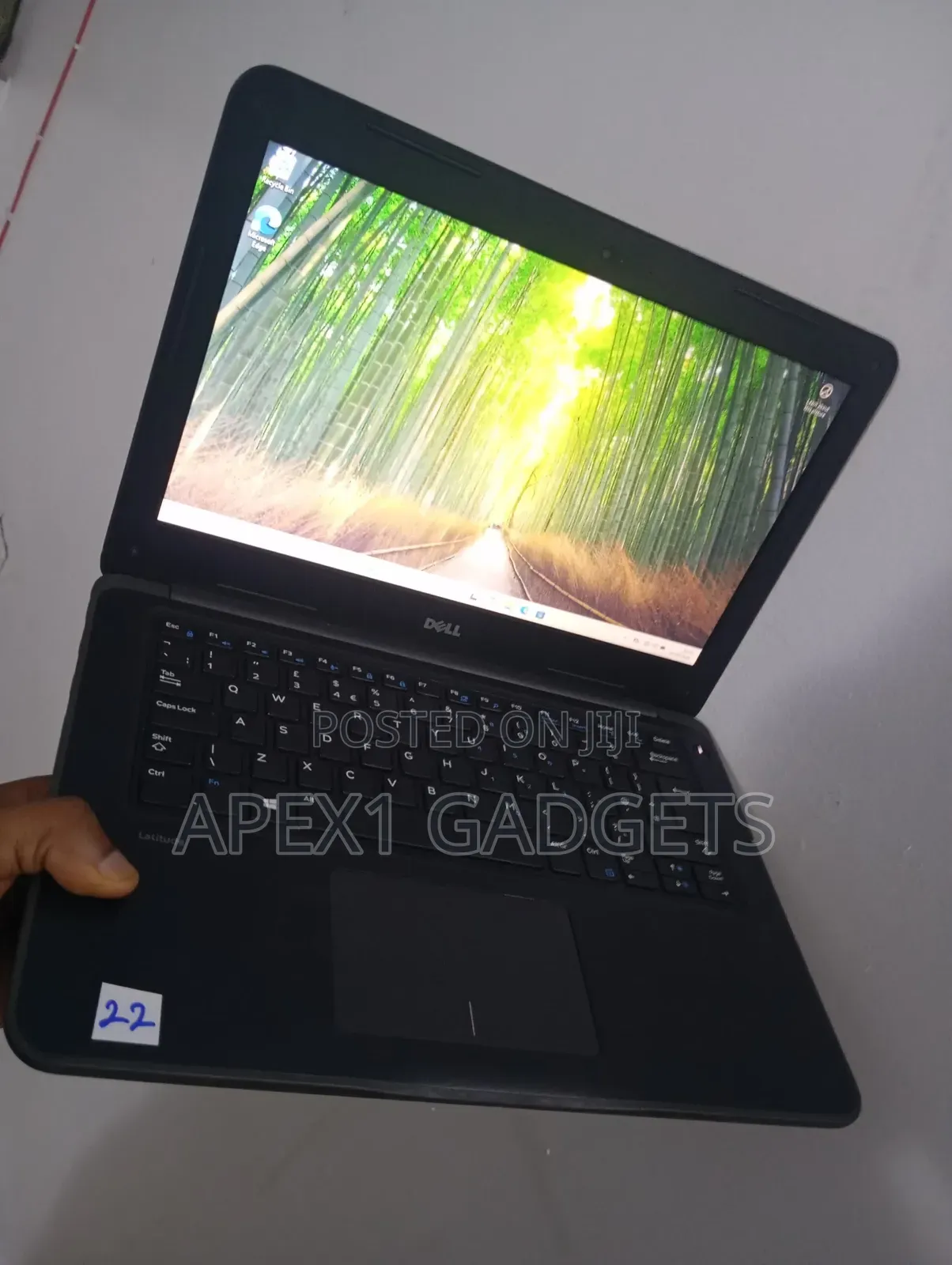 Laptop Dell Latitude 3380 4GB Intel Core i3 SSD 128GB