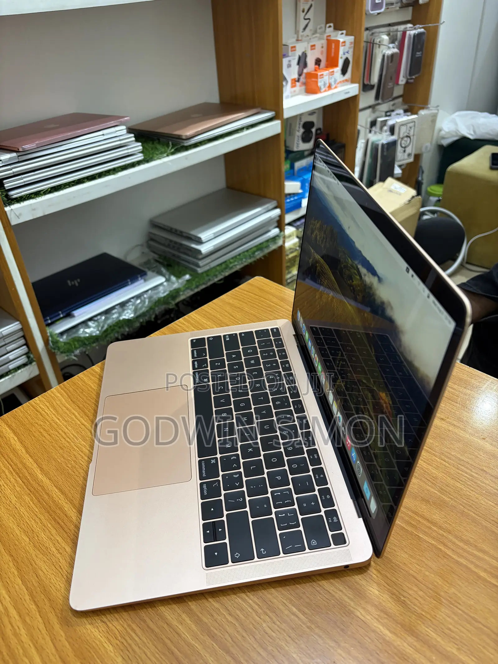 Laptop Apple MacBook Air 2018 8GB Intel Core i5 SSD 128GB