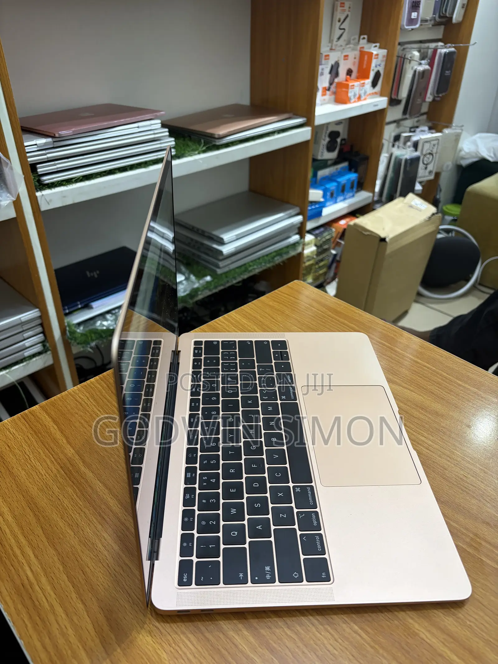 Laptop Apple MacBook Air 2018 8GB Intel Core i5 SSD 128GB