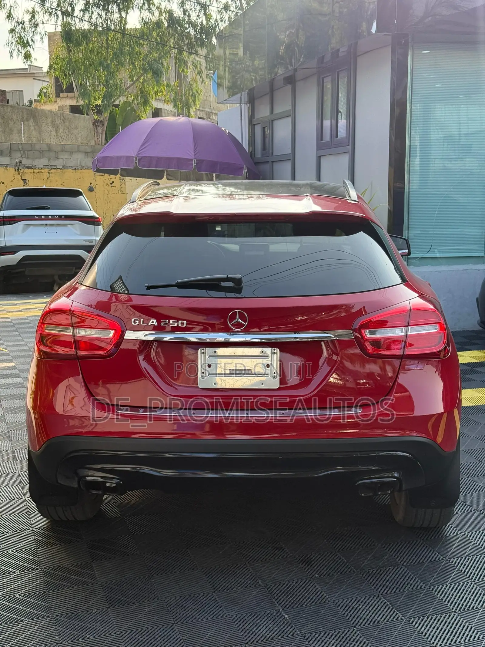 Mercedes-Benz GLA-Class 2015 Red