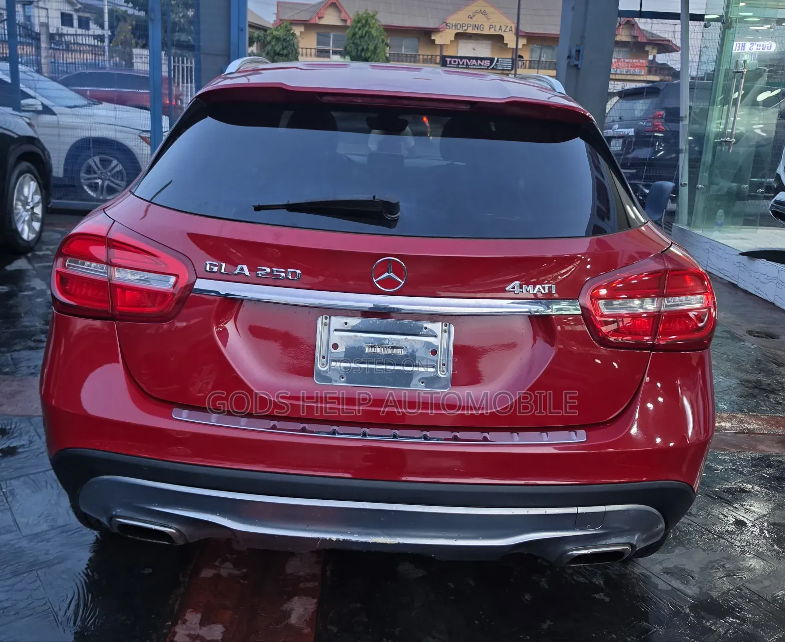 Mercedes-Benz GLA 250 2016