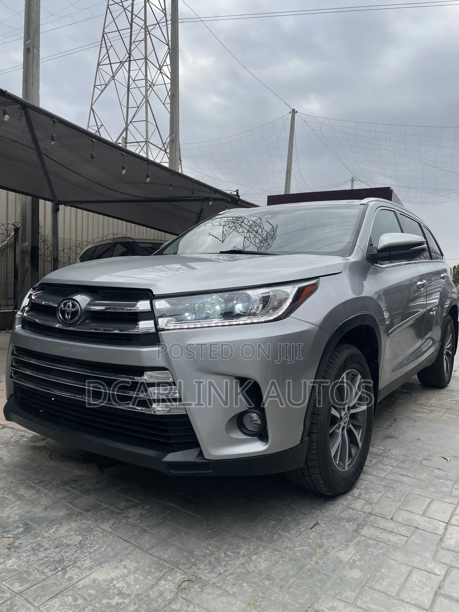 Toyota Highlander XLE 2019 Gray