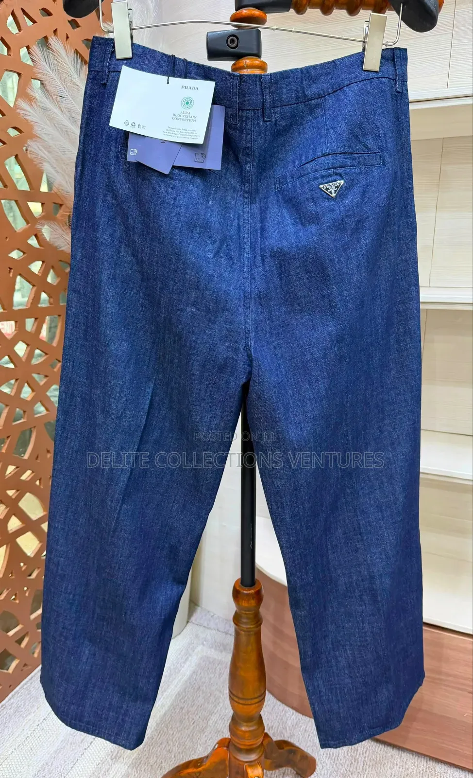 *Original Prada Pant Available in Store  M —— XXL ( 30 —— 37 )