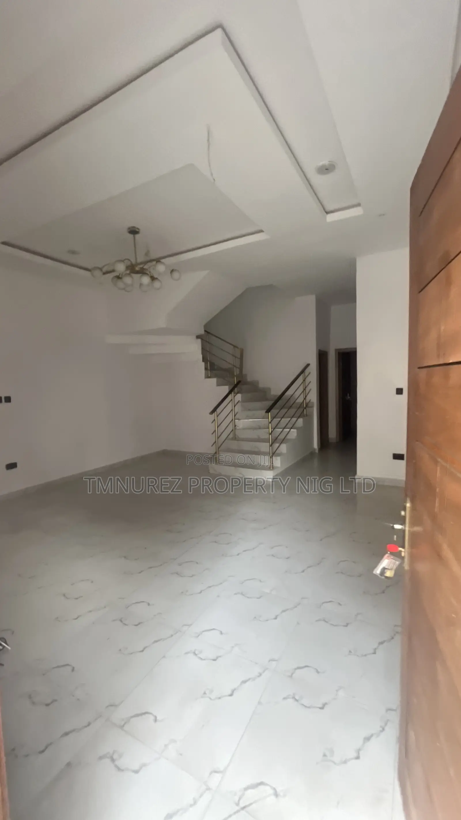 4bdrm Duplex in A Secured Estate, Chevron for rent