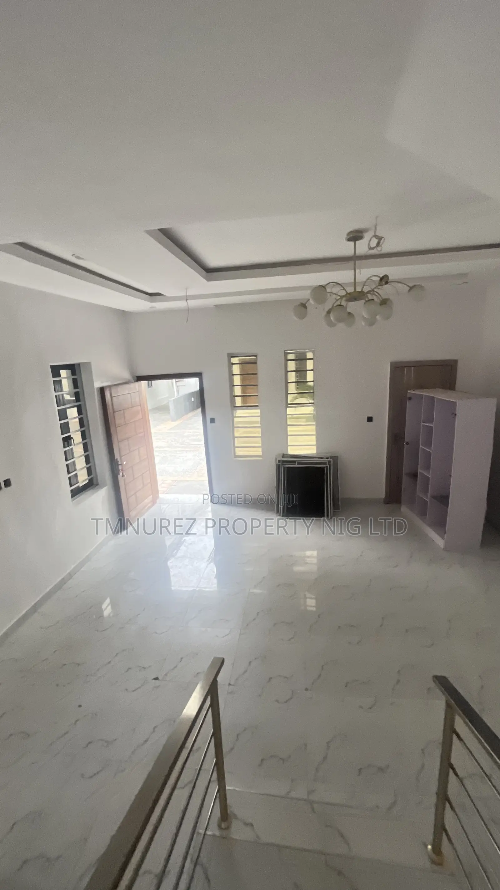 4bdrm Duplex in A Secured Estate, Chevron for rent