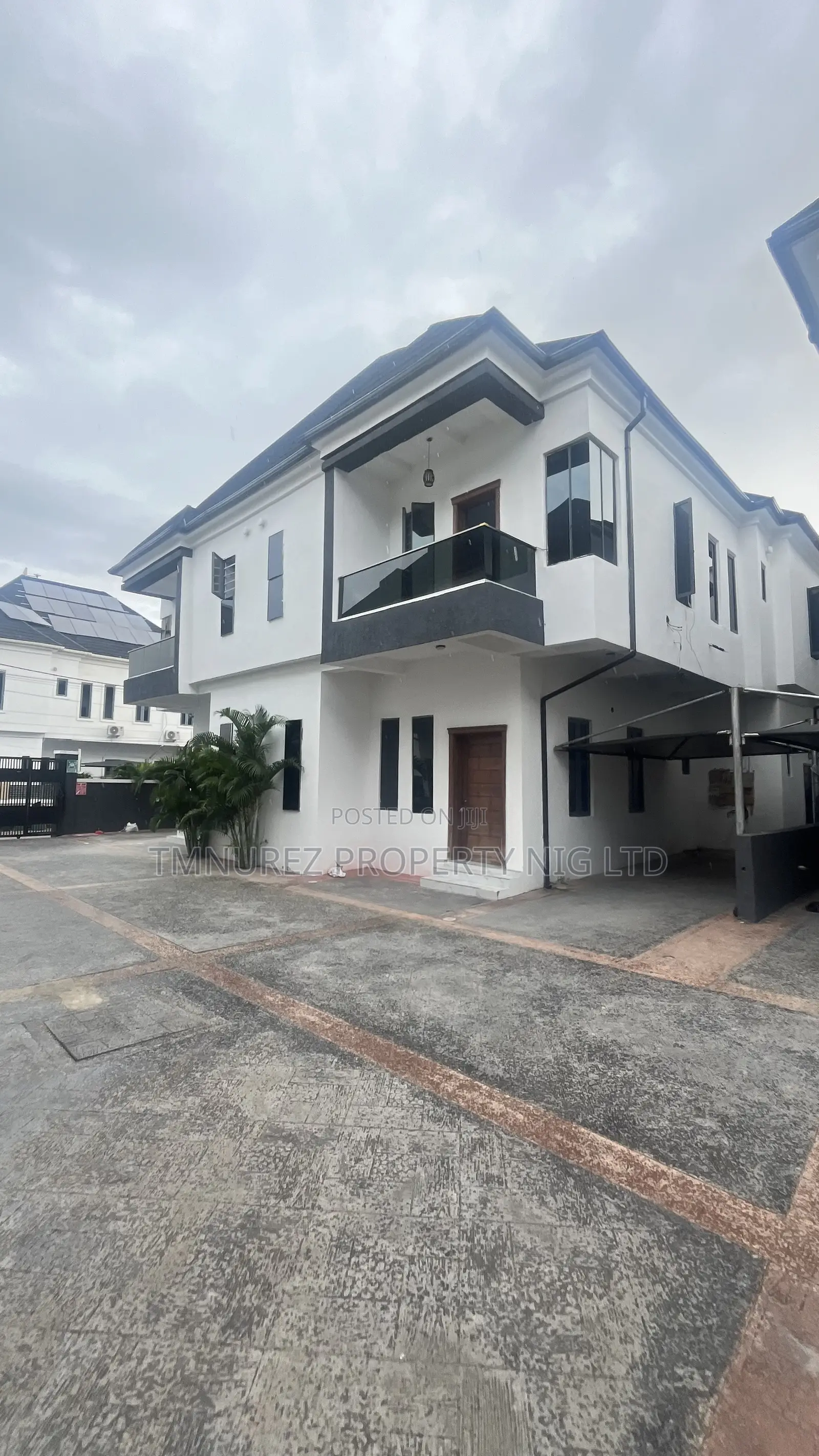 4bdrm Duplex in A Secured Estate, Chevron for rent