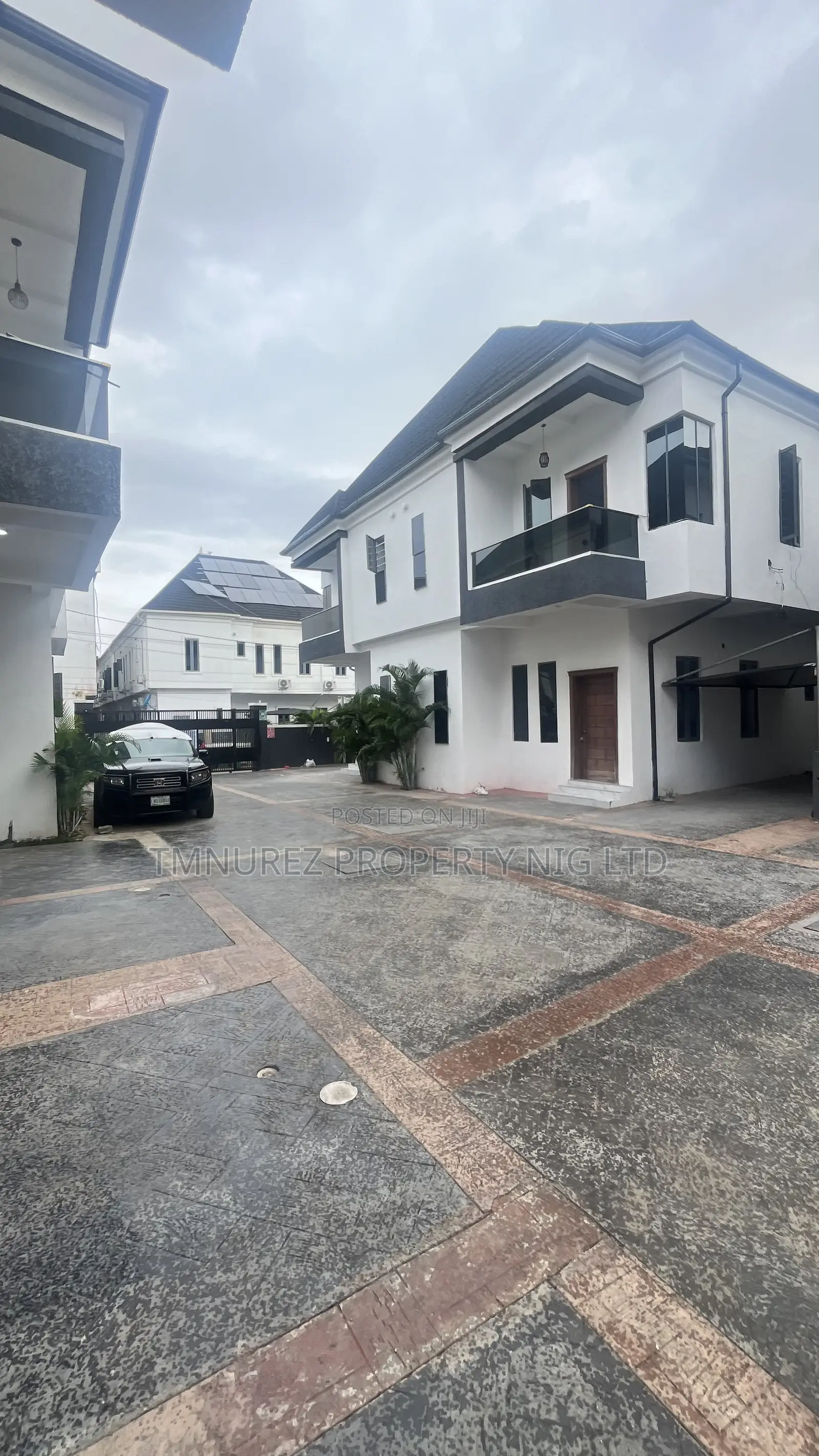 4bdrm Duplex in A Secured Estate, Chevron for rent
