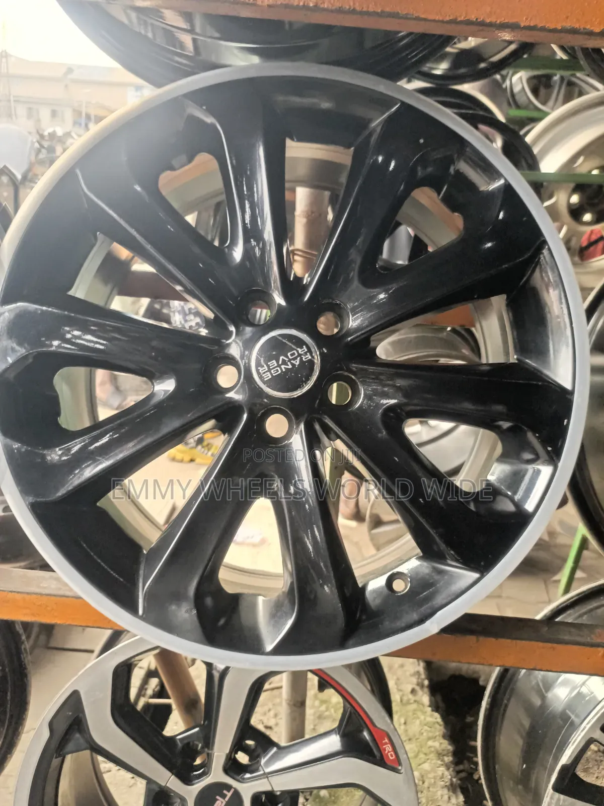 20inches for Ranger Rover Sport Se 2018 Direct Tokunbo Available in Stock