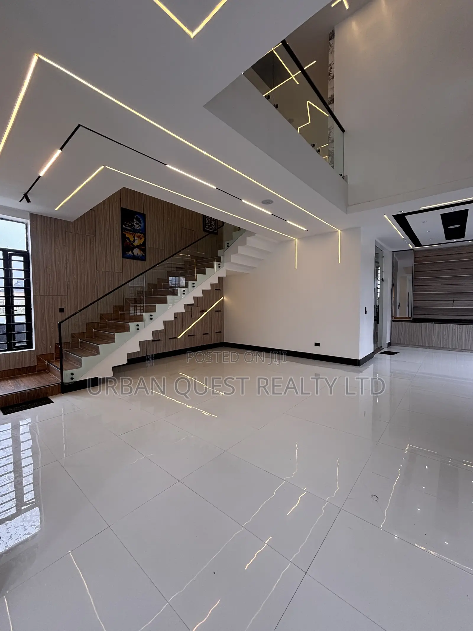 5bdrm Duplex in Monastery Road, Sangotedo for sale