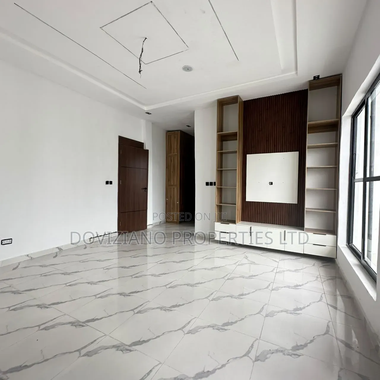 4bdrm Duplex in Sangotedo for sale