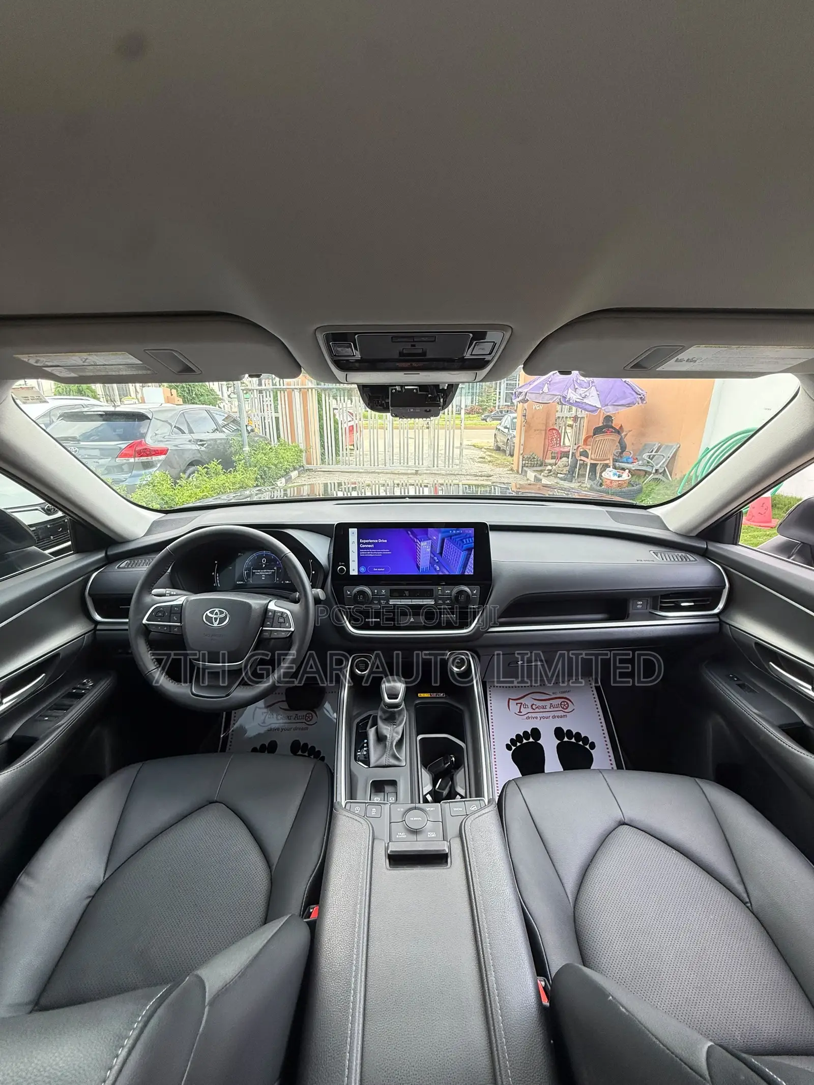 Toyota Highlander XLE FWD 2024 Black