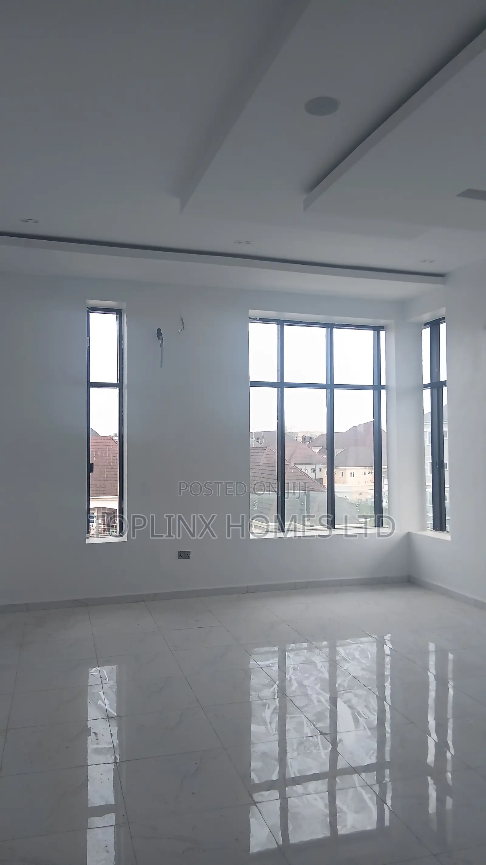 Furnished 4bdrm Duplex in Hossana Estate, Ago Palace for sale