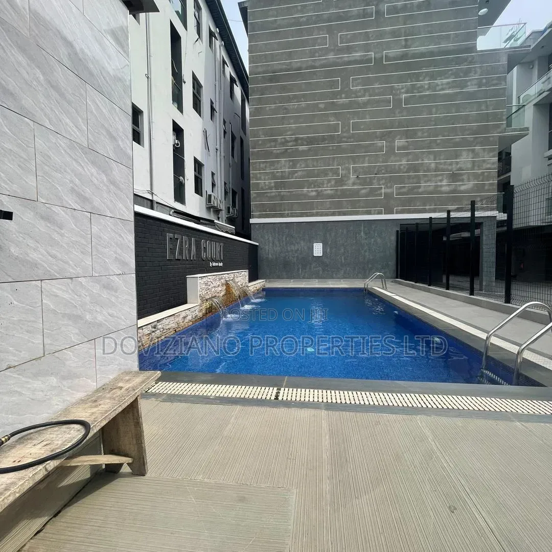 Furnished 2bdrm Maisonette in Lekki Phase 1 for sale