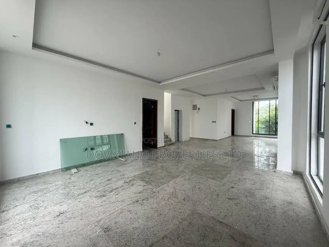 6bdrm Mansion in Old Ikoyi for sale