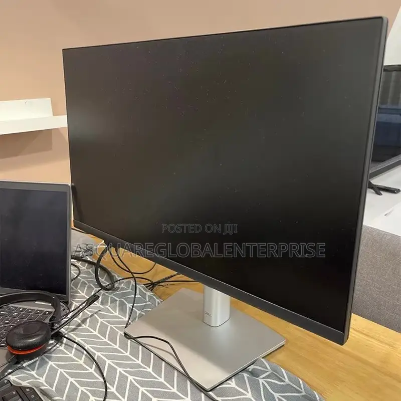 Dell P2422h 24 Inch Professional IPs Display Monitor