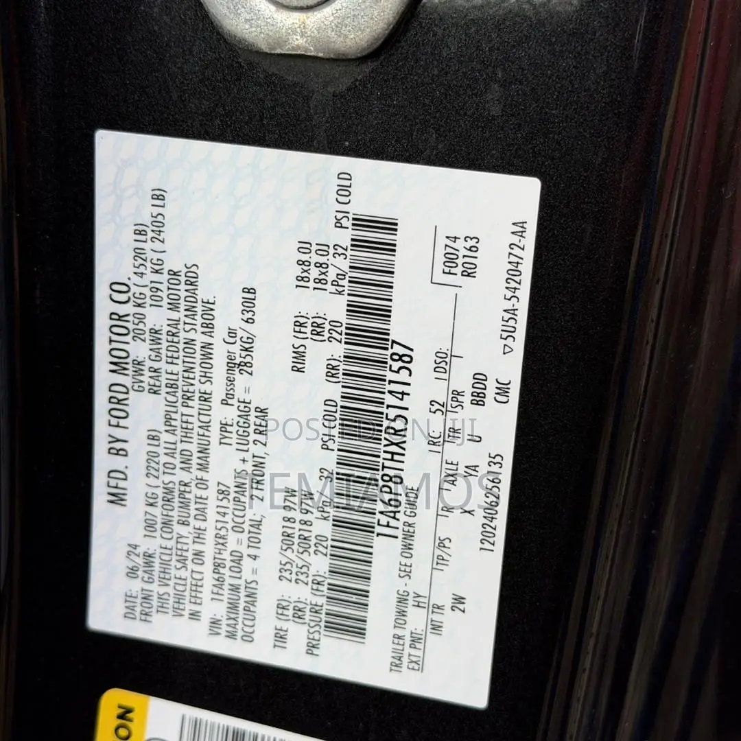 Ford Mustang EcoBoost Premium Fastback 2025 Black
