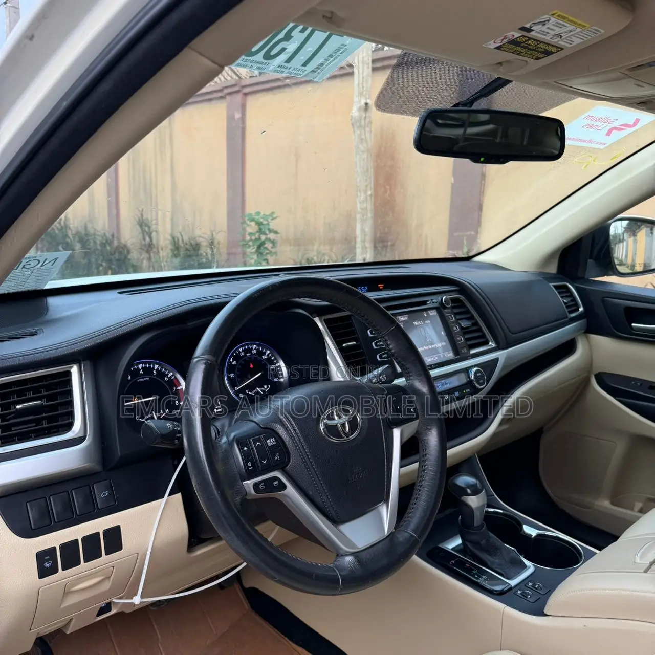 Toyota Highlander XLE 4dr SUV (3.5L 6cyl 6A) 2015 White