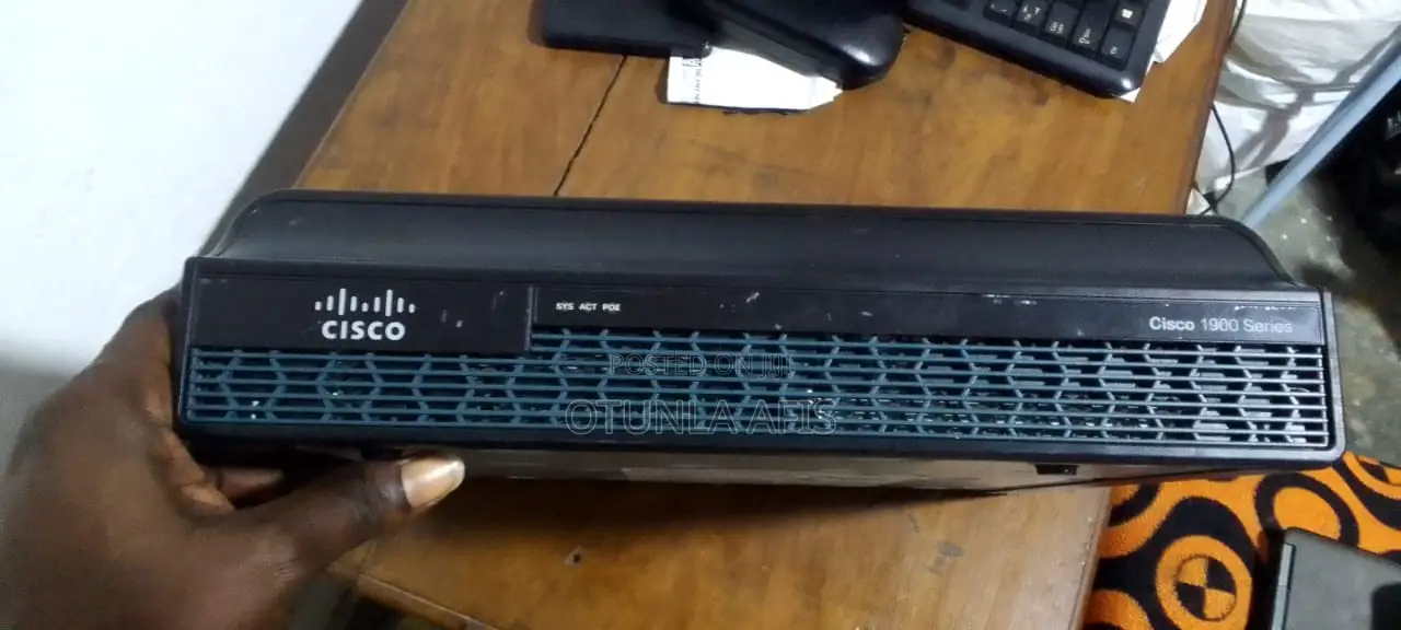 Cisco 1941/K9 Router