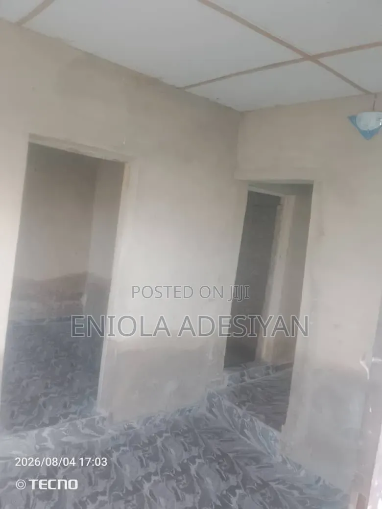 1bdrm Block of Flats in Mayor Estate, Igbogbo for rent