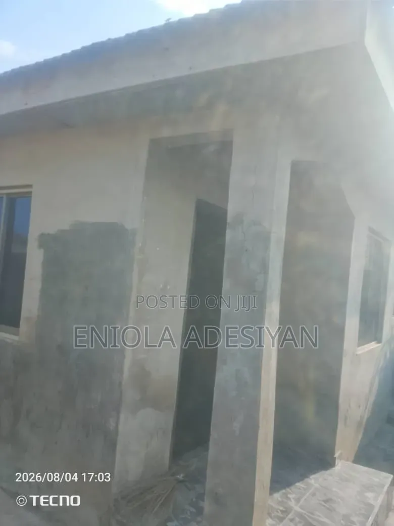 1bdrm Block of Flats in Mayor Estate, Igbogbo for rent