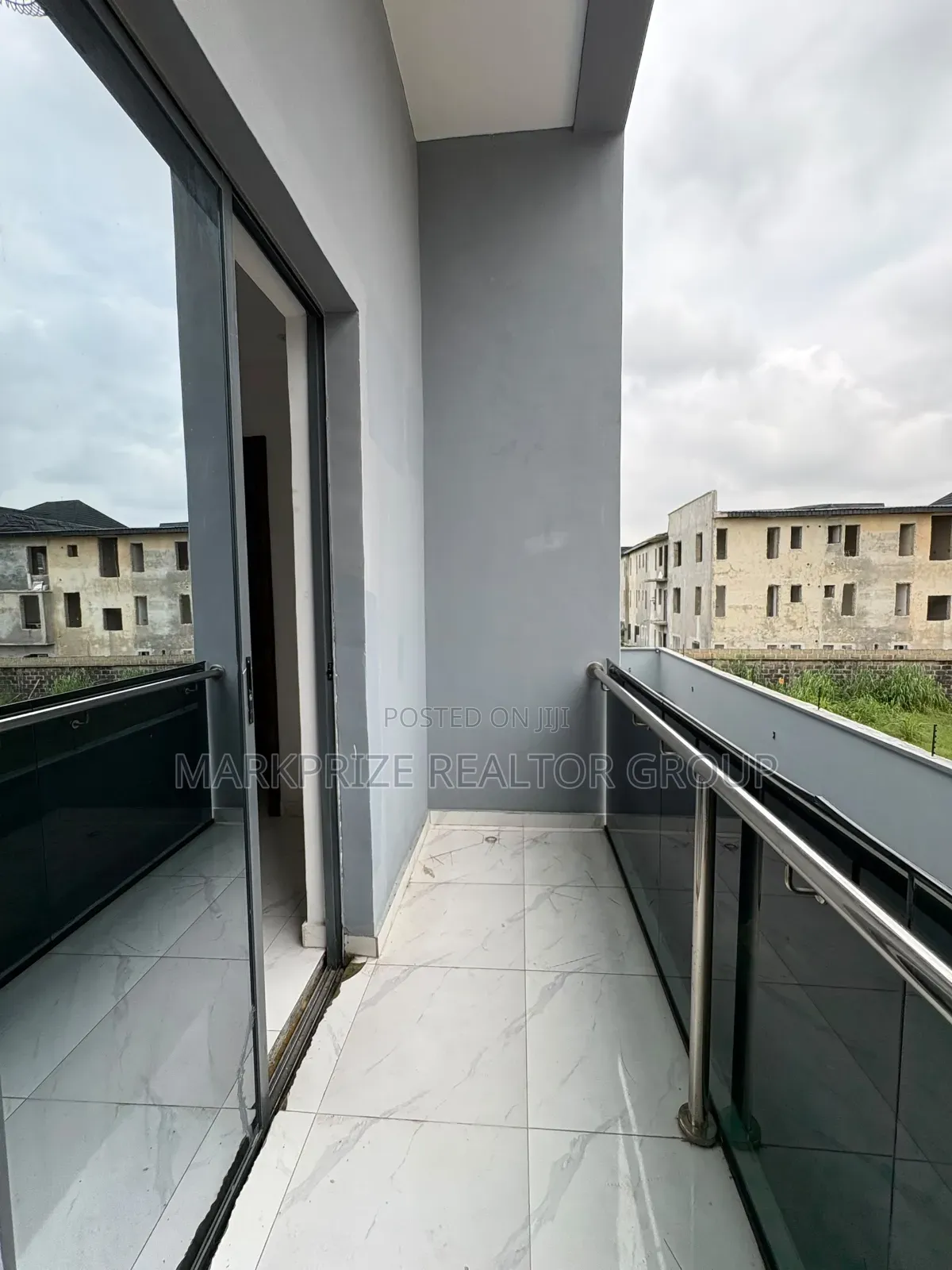 4bdrm Duplex in Ajah Lekki Lagos for sale