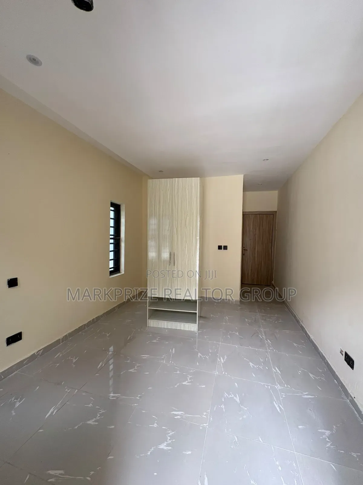 2bdrm Apartment in Abraham Adesanya for sale