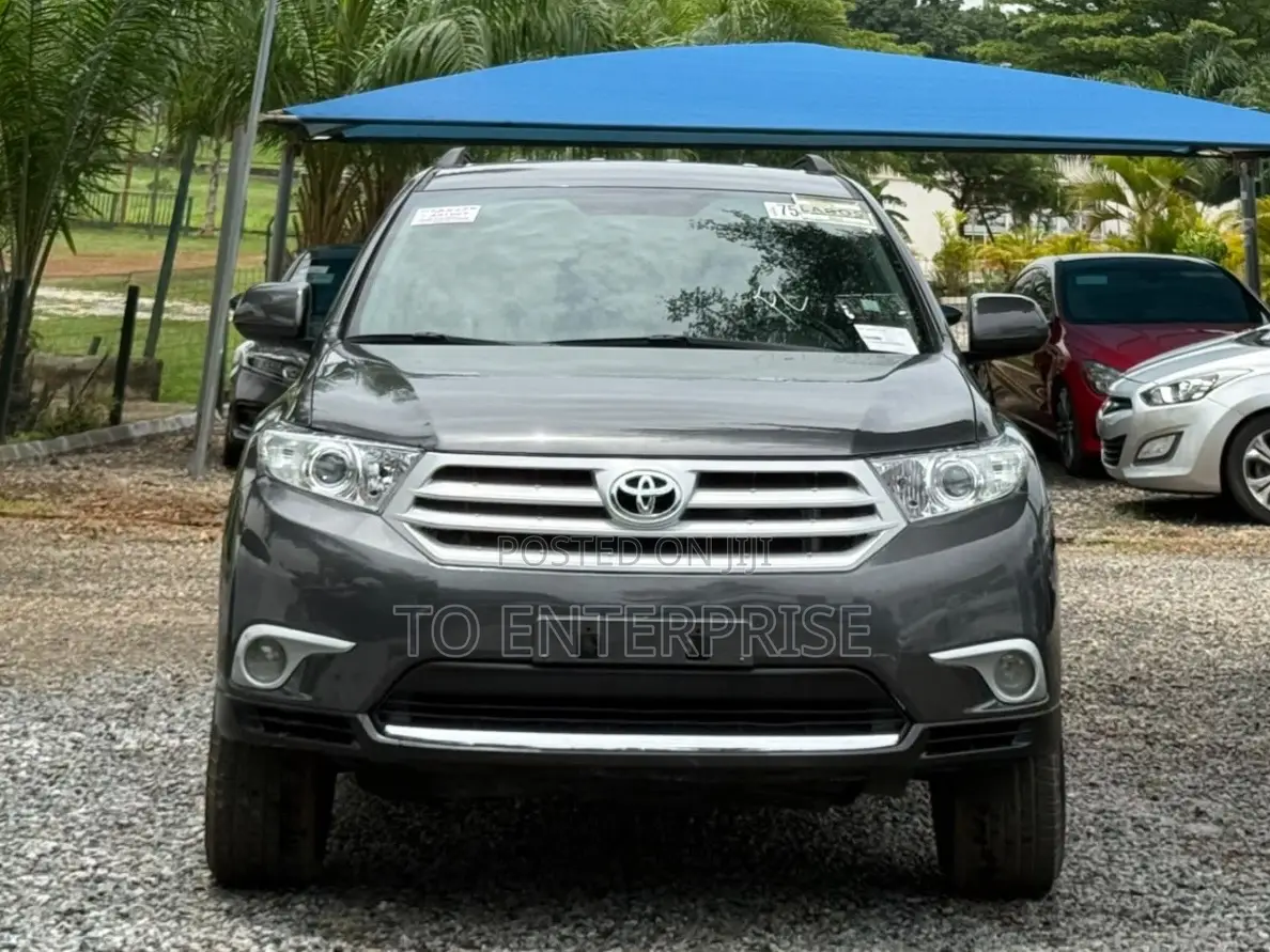 Toyota Highlander 2012 Gray