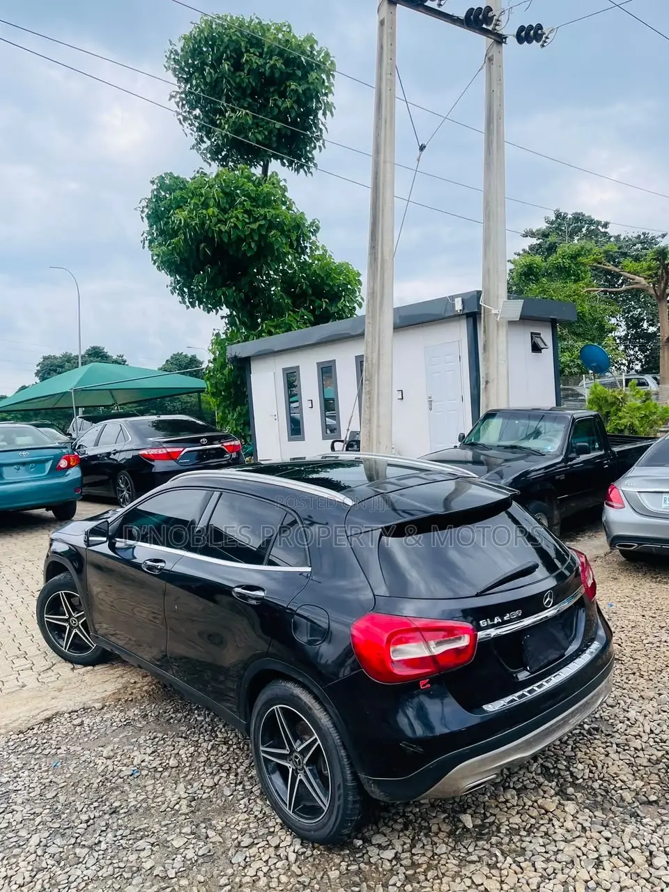 Mercedes-Benz GLA 250 2017 Black