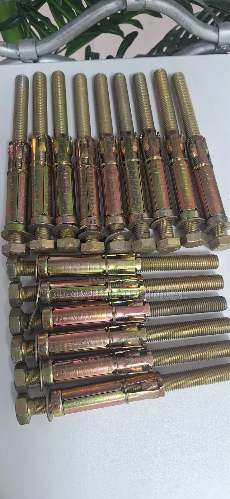 Expansion Bolt and Nut