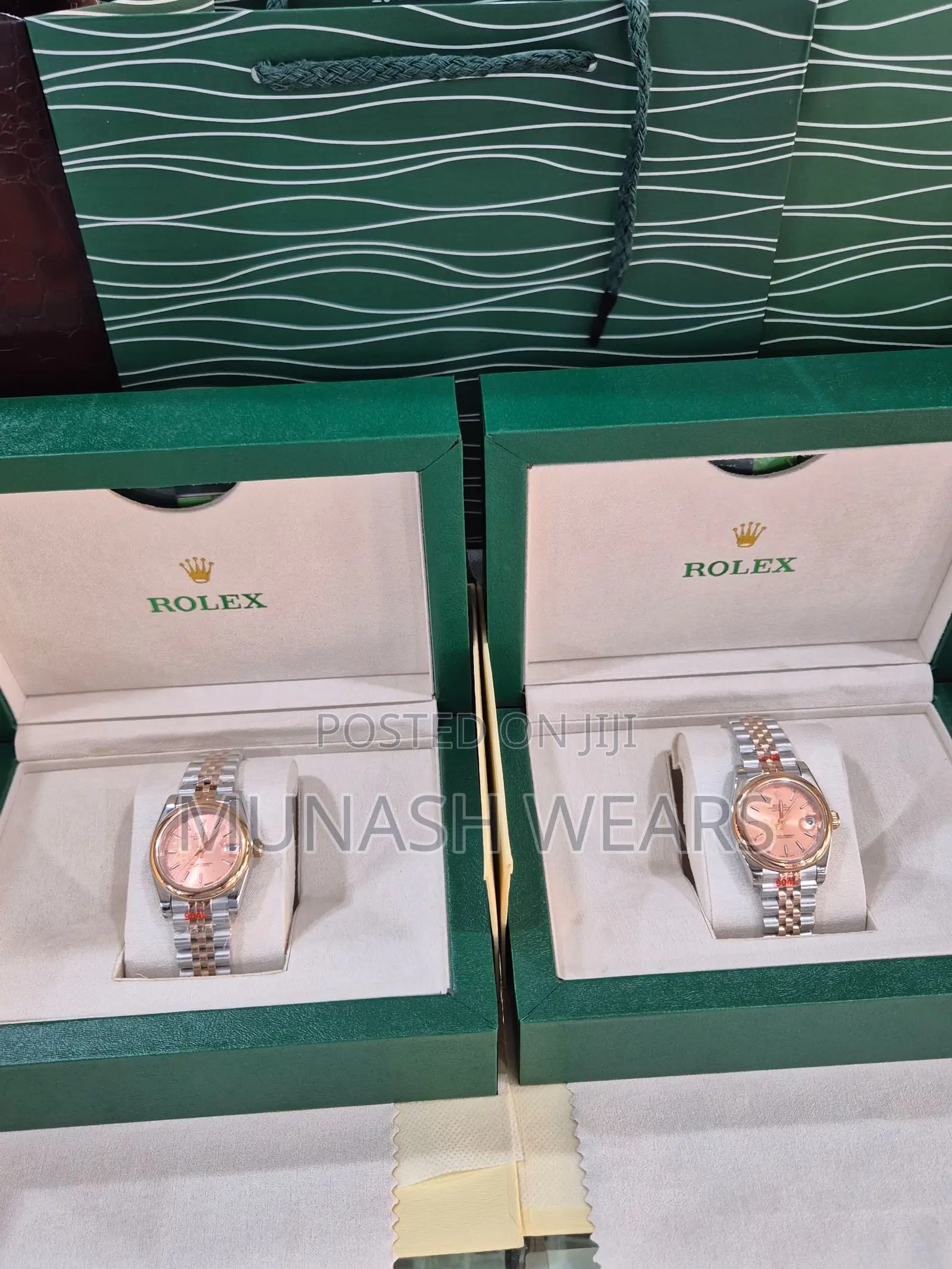 Rolex Wristwatch Available in Black,white and Gold Board