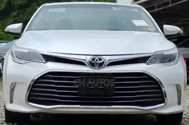 Toyota Avalon XLE Premium FWD Sedan (3.6L 6cyl 6A) 2016 White
