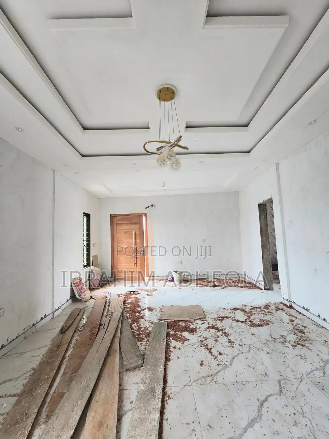 3bdrm Apartment in Gbagada, Millenuim/UPS for sale