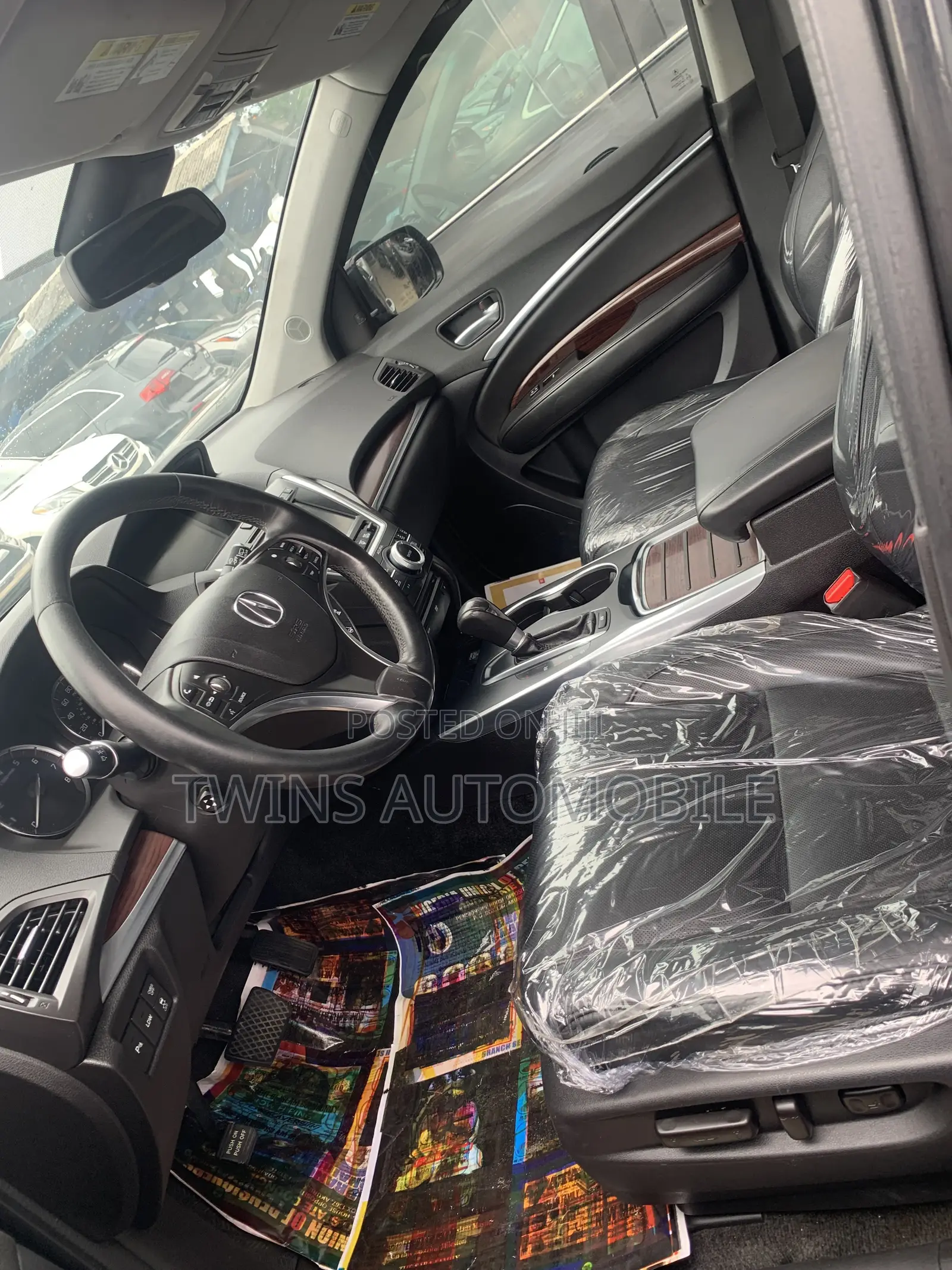 Acura MDX Advance and Entertainment Packages 4dr SUV (3.5L 6cyl 6A)