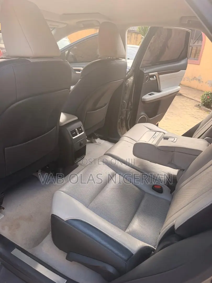 Lexus RX 2017 Gold