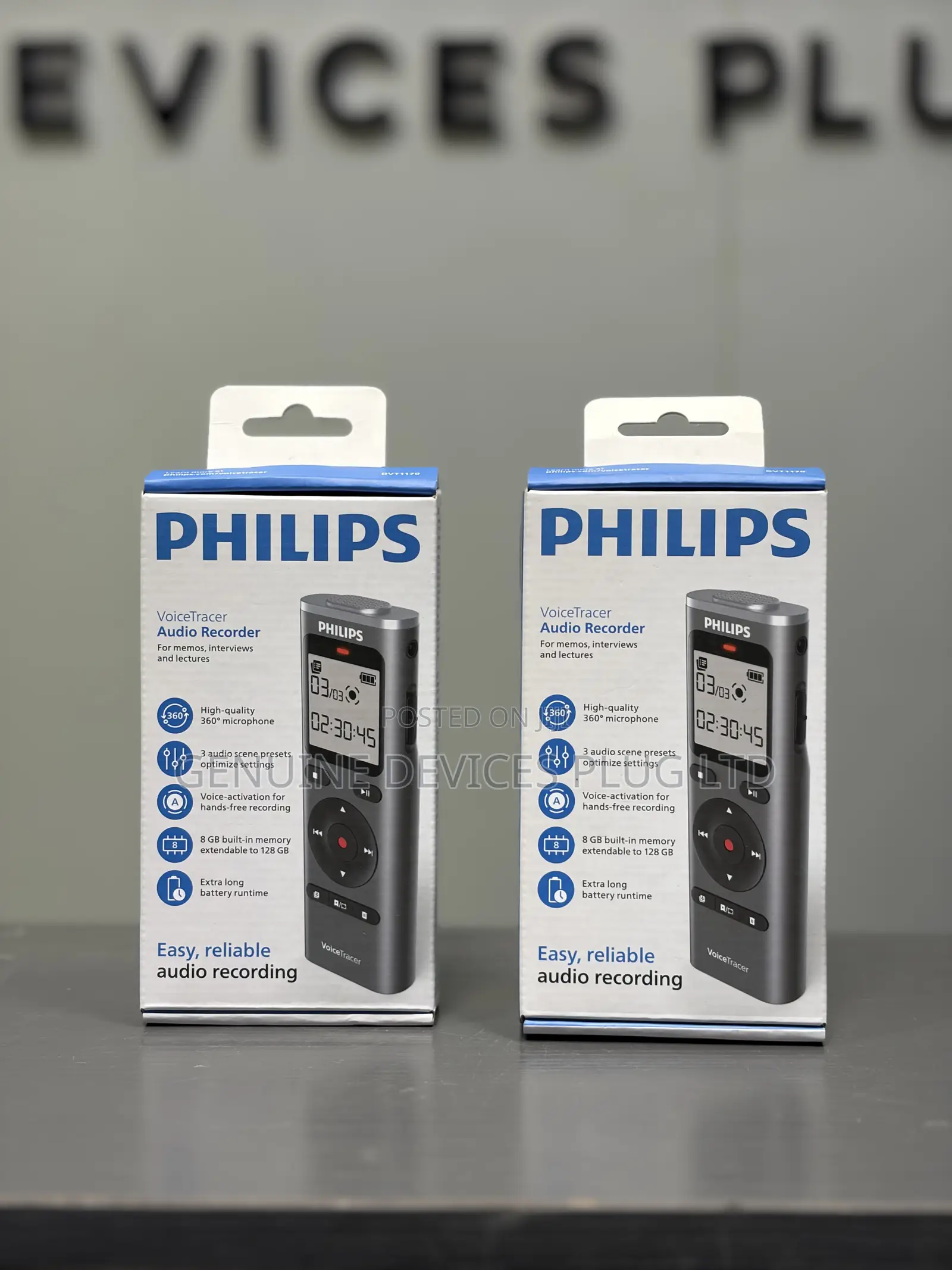 Philips VoiceTracer, Audio Recorder 8GB Microphone for Excellent Sound