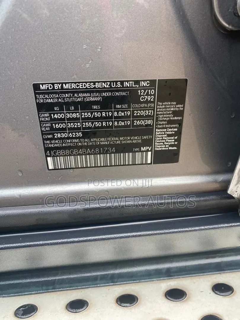Mercedes-Benz M Class 2011 Gray