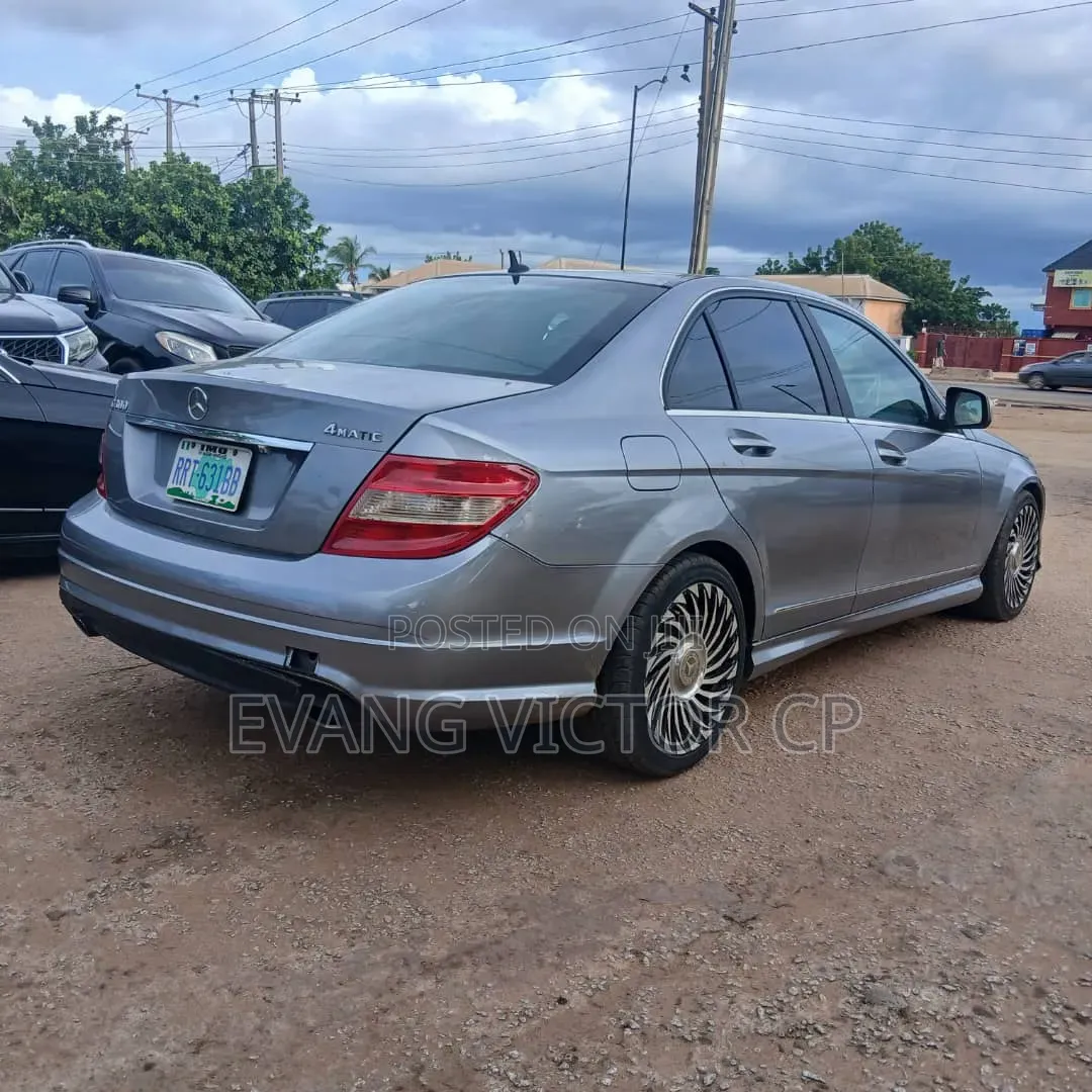 Mercedes-Benz C300 Luxury Sedan AWD (3.0L 6cyl 7A) 2008 Silver