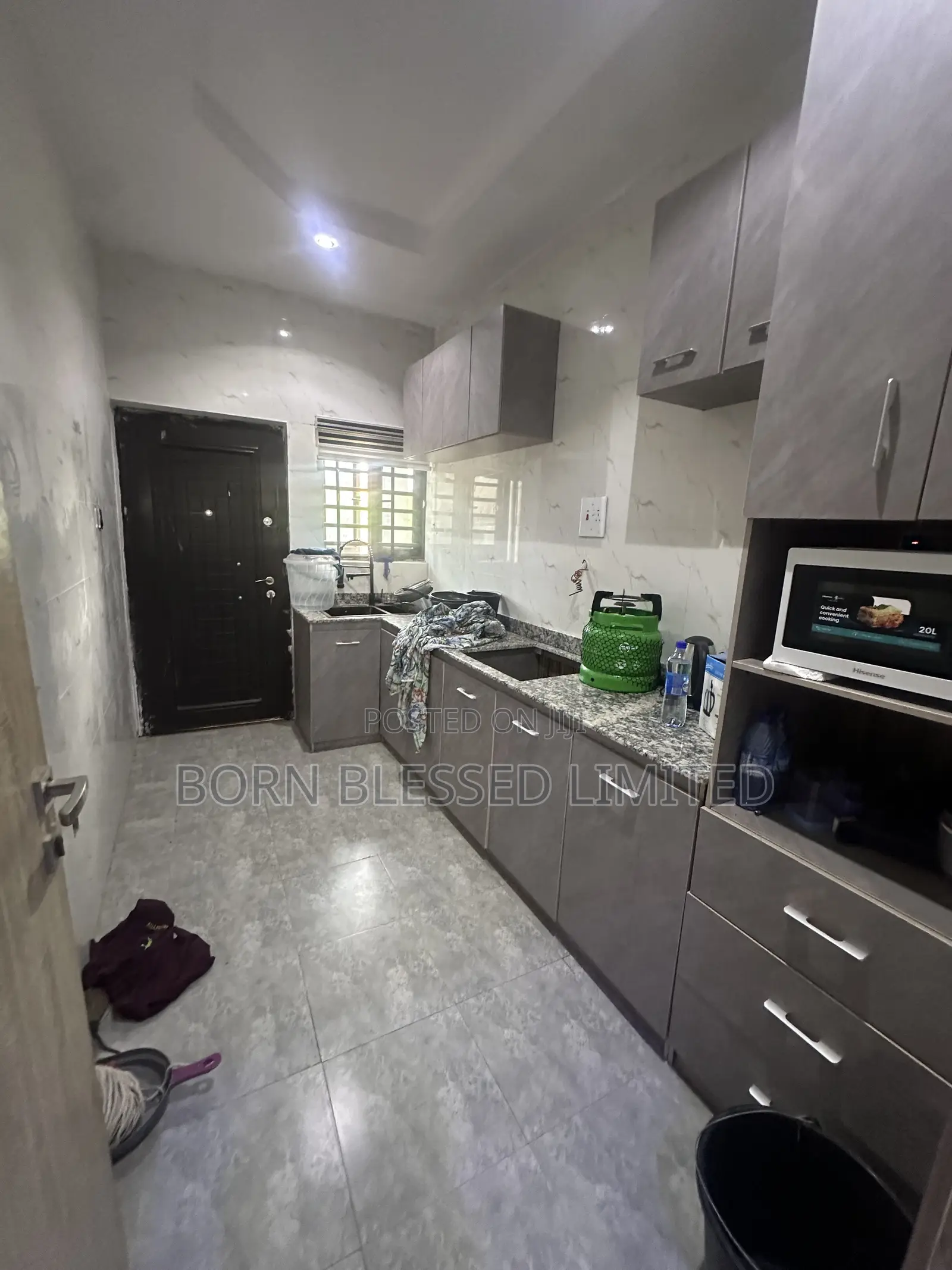 3bdrm Block of Flats in Housing, Abeokuta South for sale