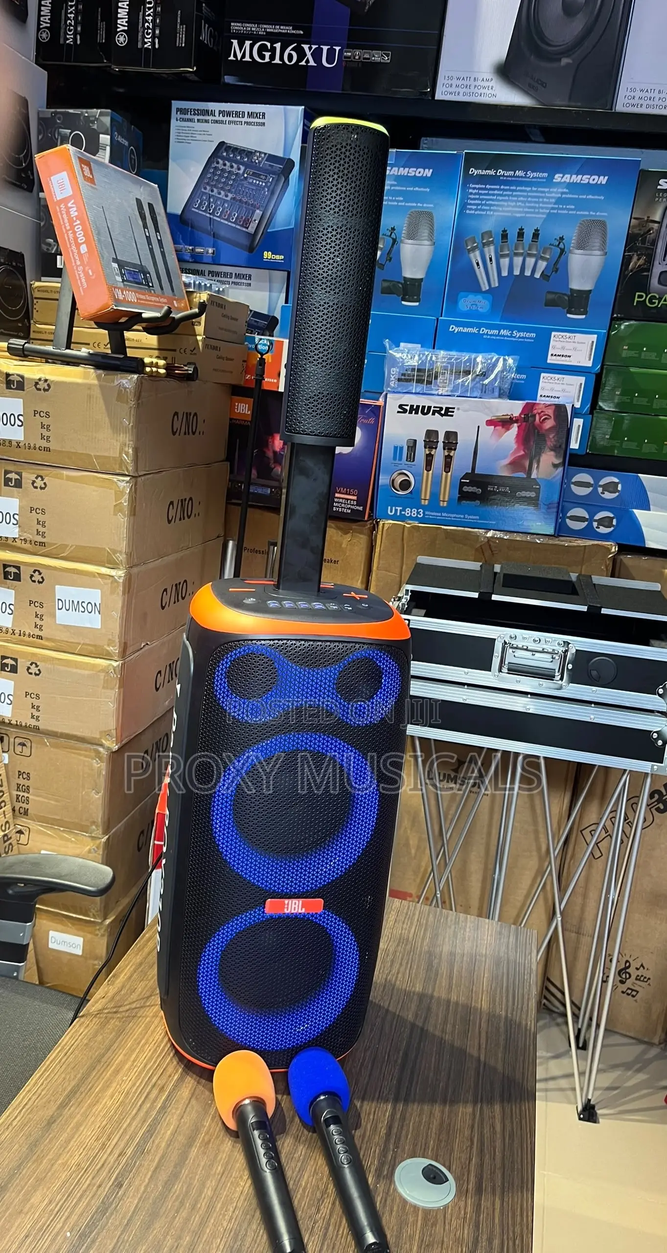 JBL Party Box310B Rechargeable PA System With 2 Microphones