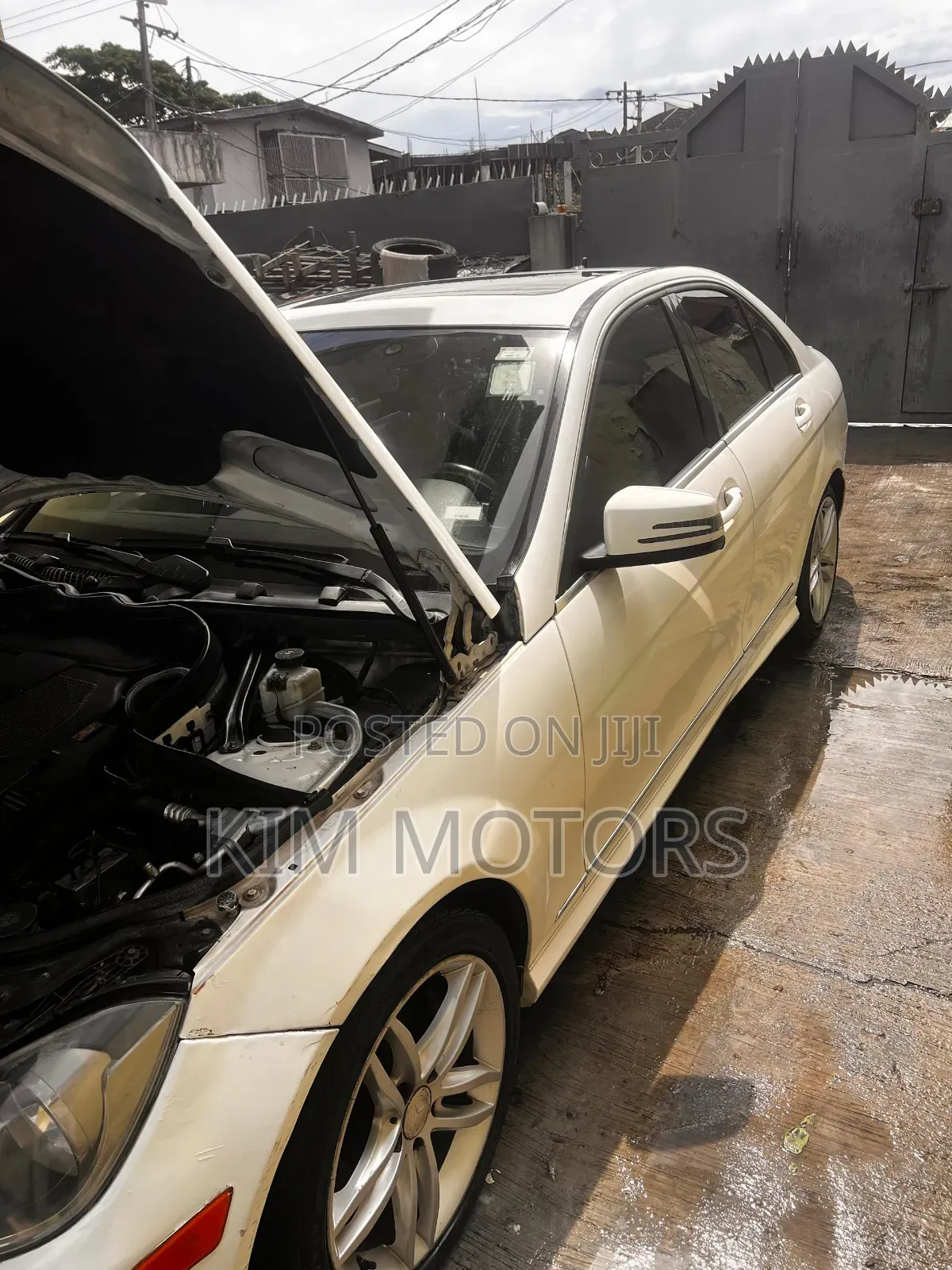 Mercedes-Benz C300 2014 White