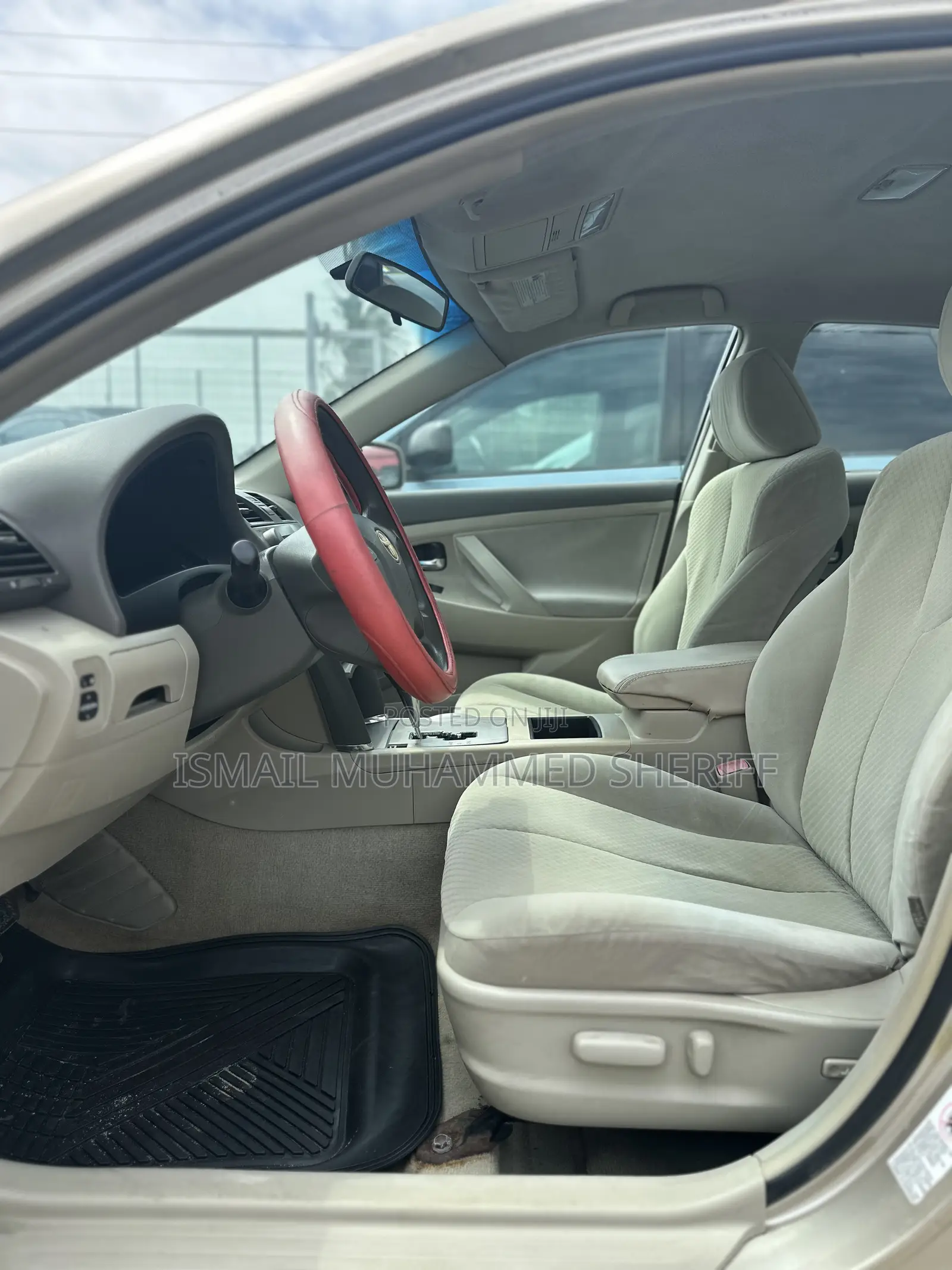 Toyota Camry LE 4dr Sedan (2.4L 4cyl 5A) 2008 Gold