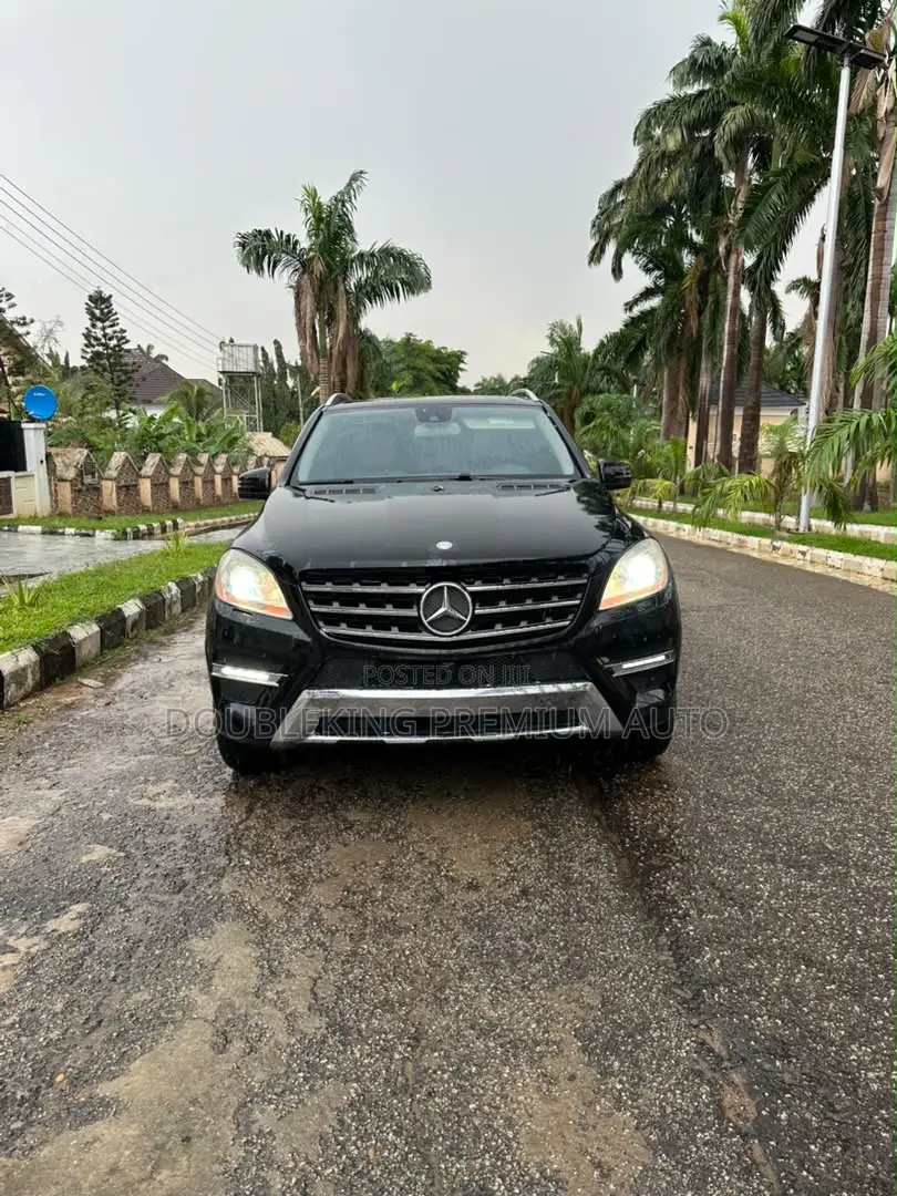 Mercedes-Benz M Class ML350 4MATIC 4dr SUV AWD (3.5L 6cyl 7A) 2015